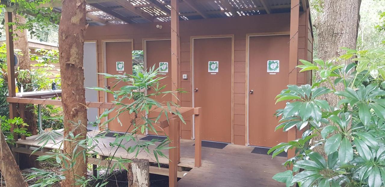Samurai Beach Bungalows One Mile Экстерьер фото