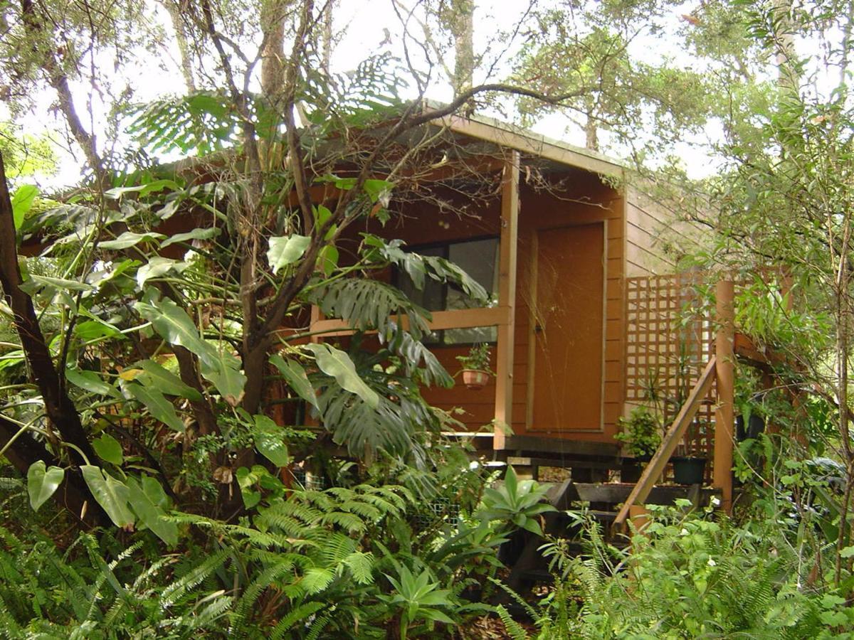 Samurai Beach Bungalows One Mile Экстерьер фото